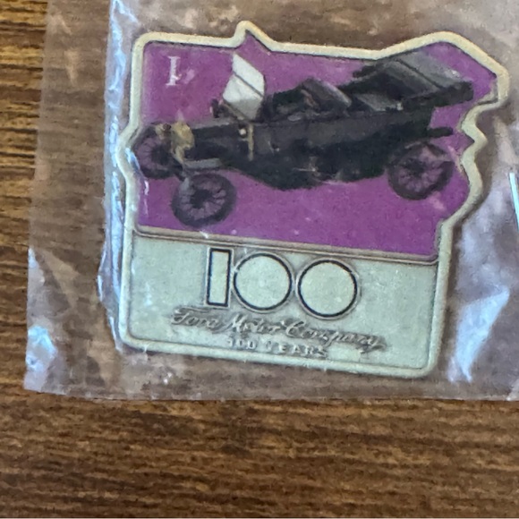 Ford Motor Company 100 Years Model T Antique Car Lapel Pin New Sealed